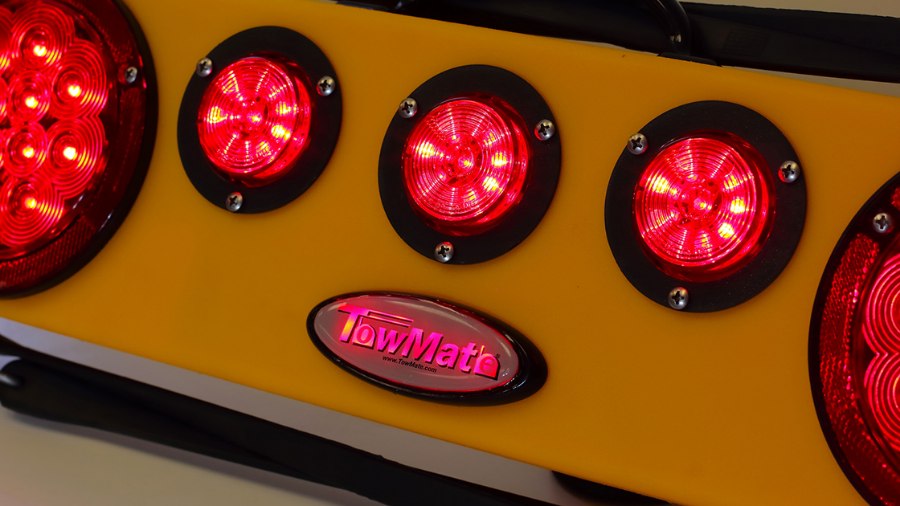 TM36XR Extended Runtime Lithium Powered Wireless Tow Light