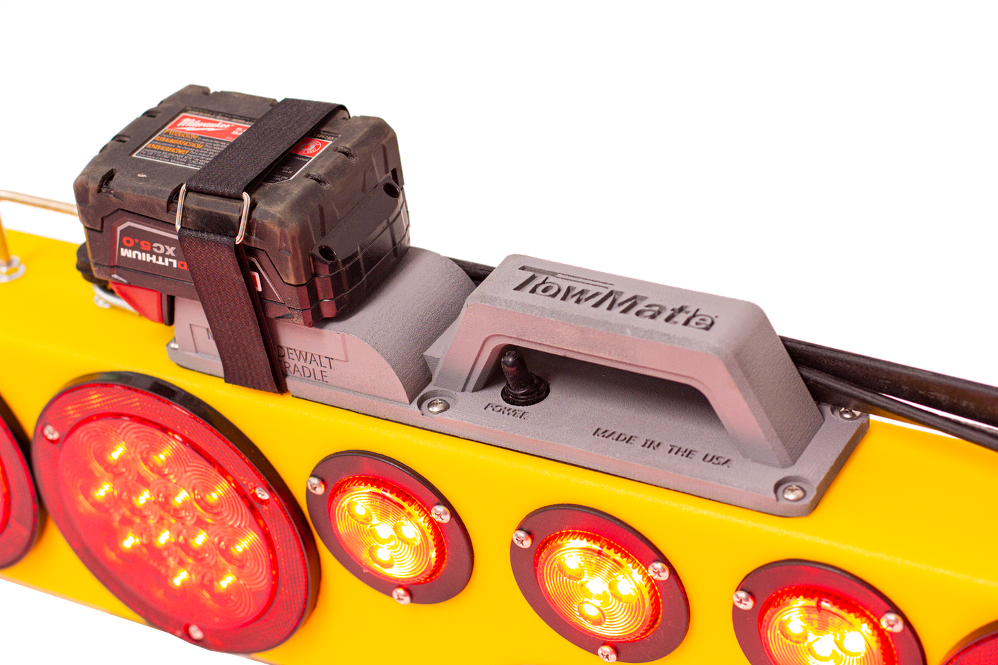 TM36MDW: 36" Wireless Tow Light for M18 & MAX20